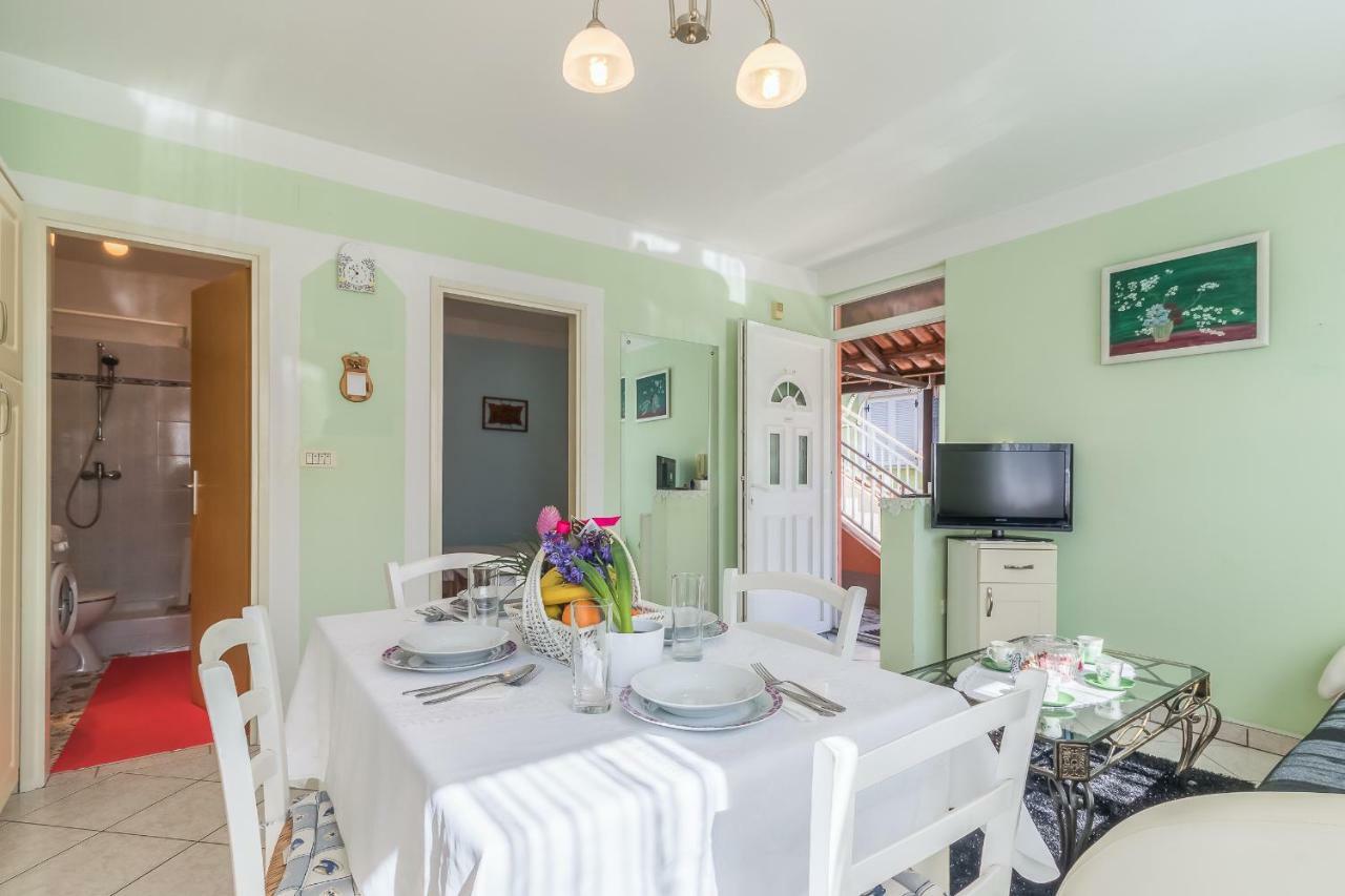 Apartment Melli Пула Екстер'єр фото